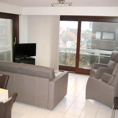 Apartment For 6 Guests In Middelkerke